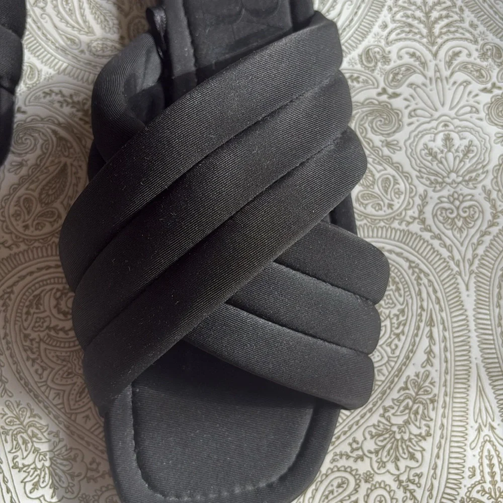 Zara Black Quilted Slide Sandals Size 39 - 8.5 - Picture 8 of 8